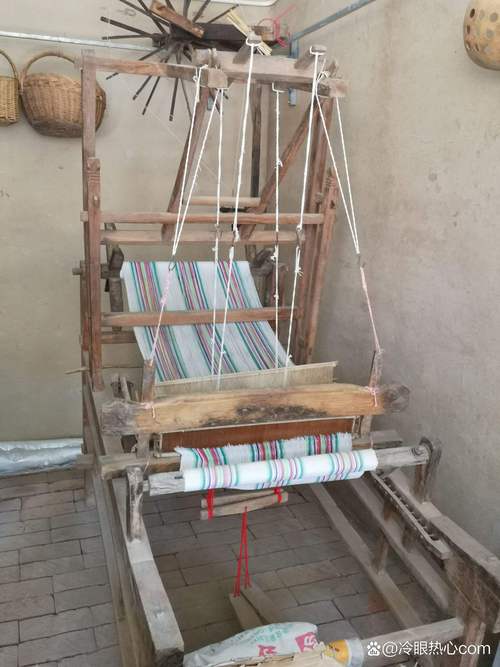 织布机上的布怎么取下来 织布机上的布怎么取下来