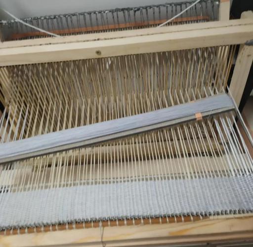 织布机的读音织布机的读音是什么 织布机的读音织布机的读音是什么